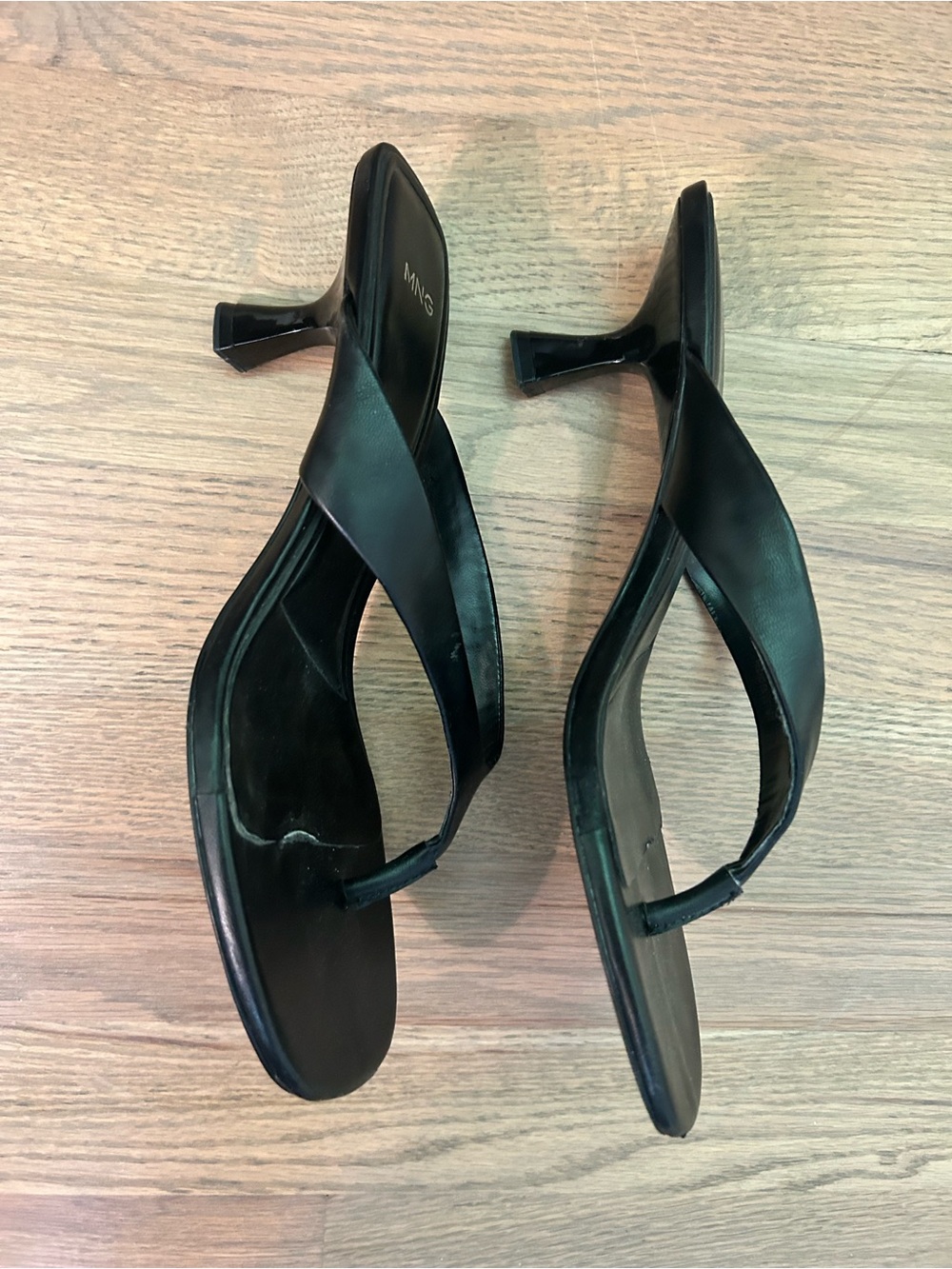 Mango MNG Black Thong Kitten Heel Sandals Square Toe